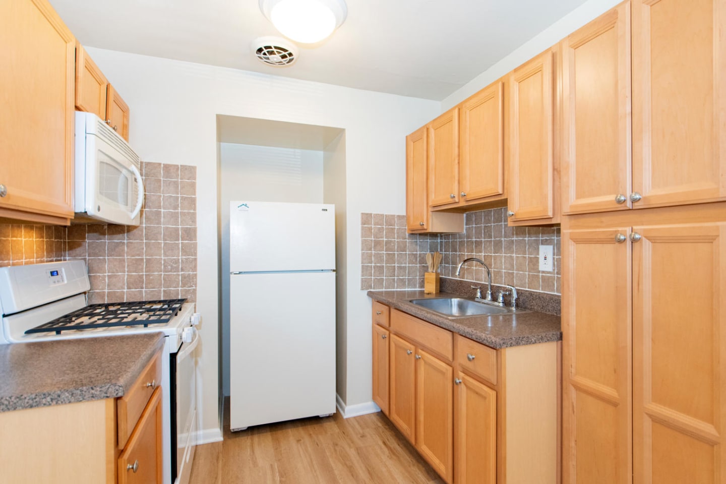 Westaway Apartments Image 1