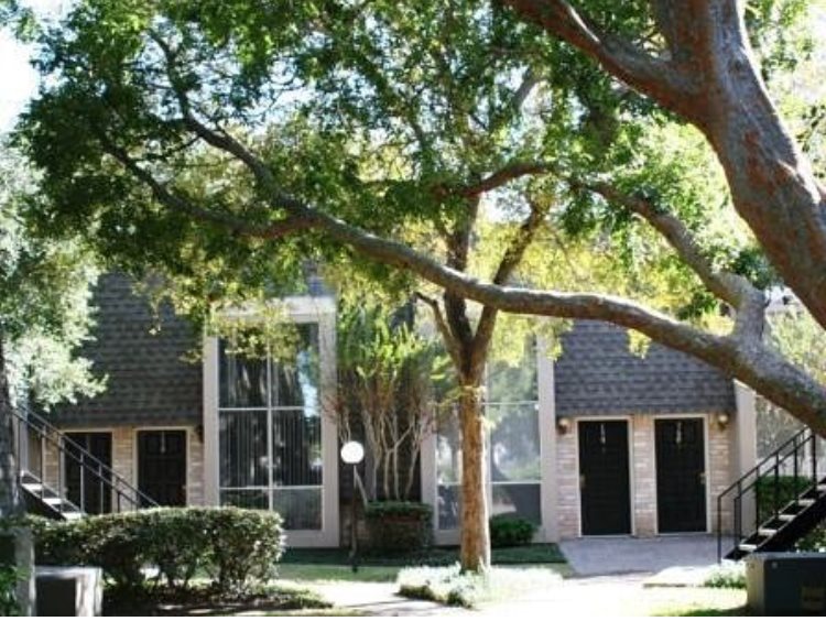 The Crest Apartments Image 17