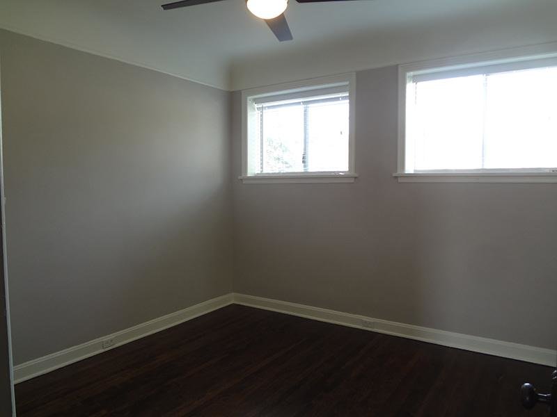 The Hillcrest Image 16