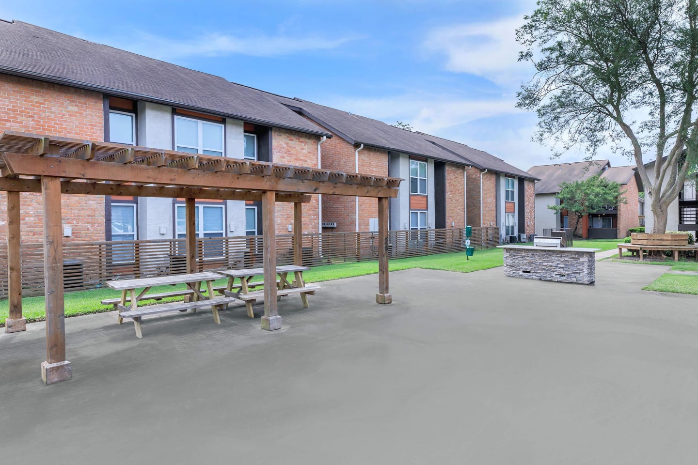 Residence at Deer Park Apartments Image 12