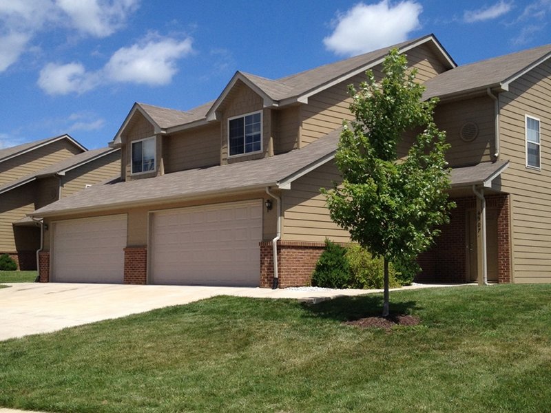 Cross Creek Villas Image 1