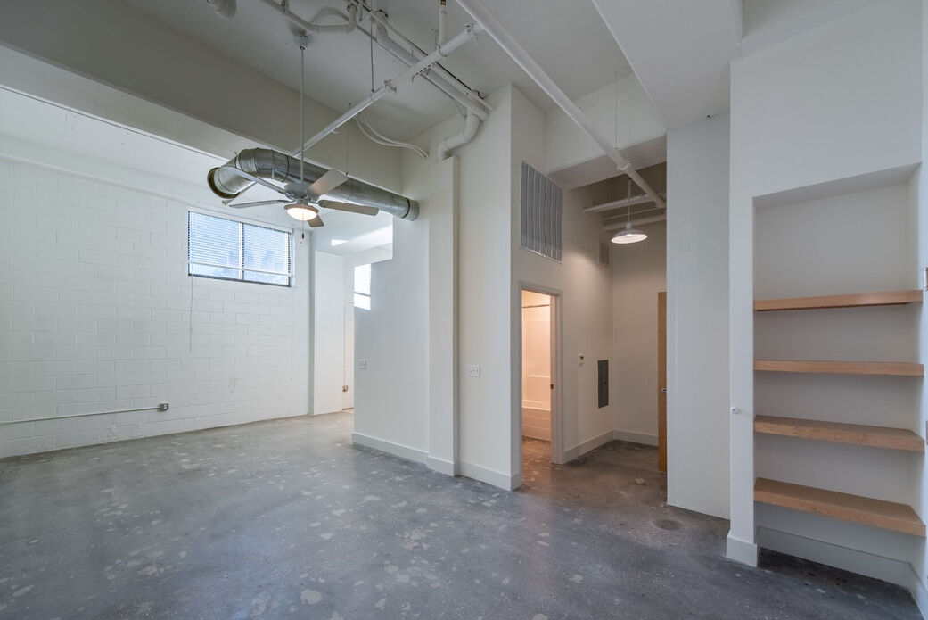 Petersburg ArtistSpace Lofts Image 31