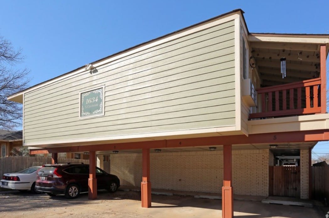 1634 Apartments Image 1