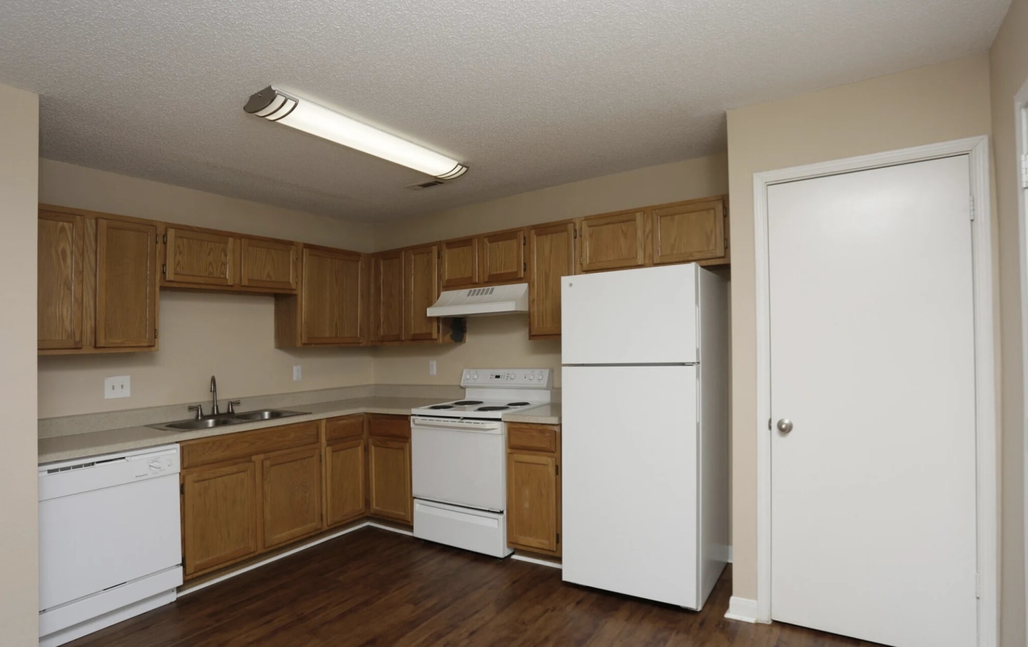 Jamestown Pointe Apartments Image 21