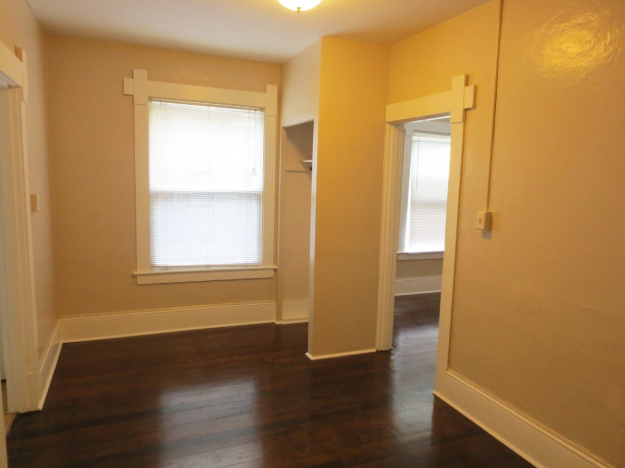 Towne Apartments Image 4