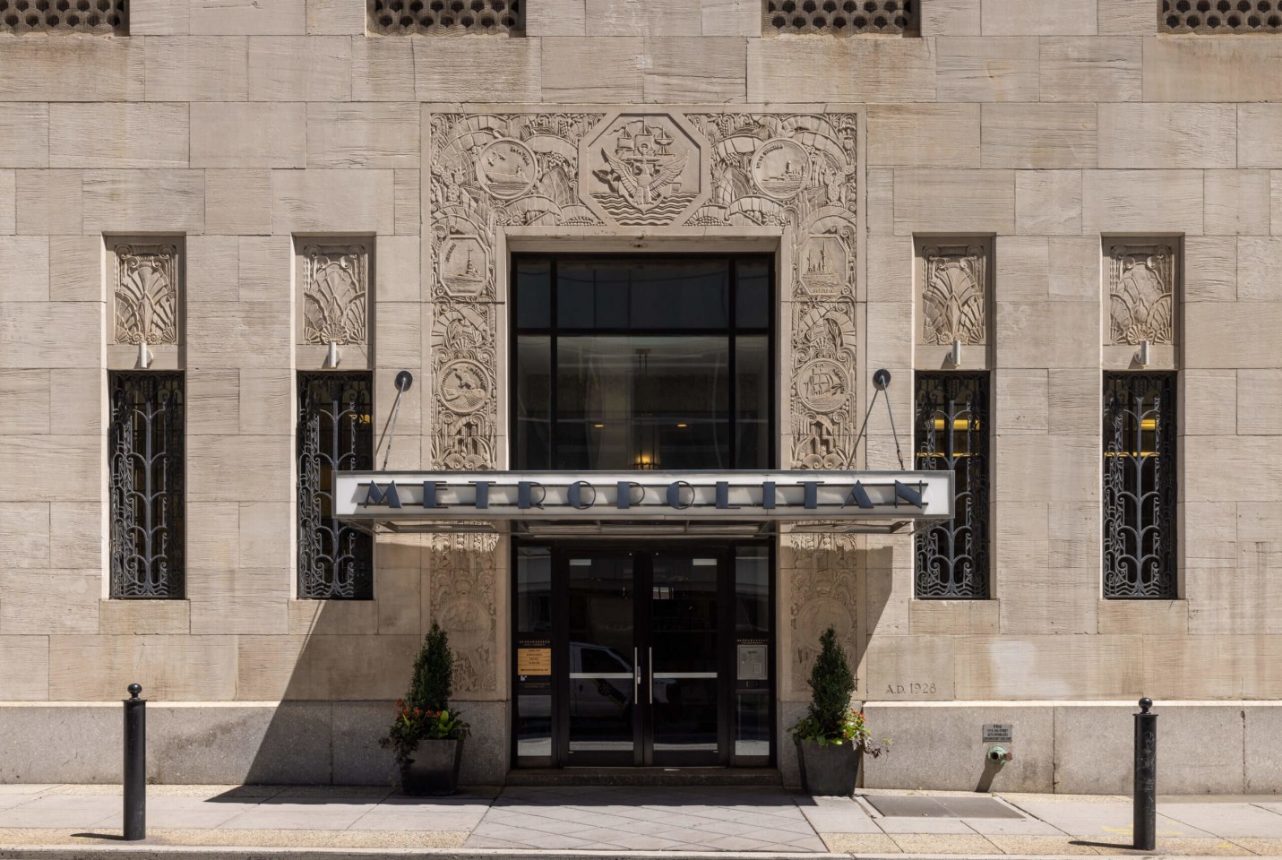 Metropolitan Apartments Image 7