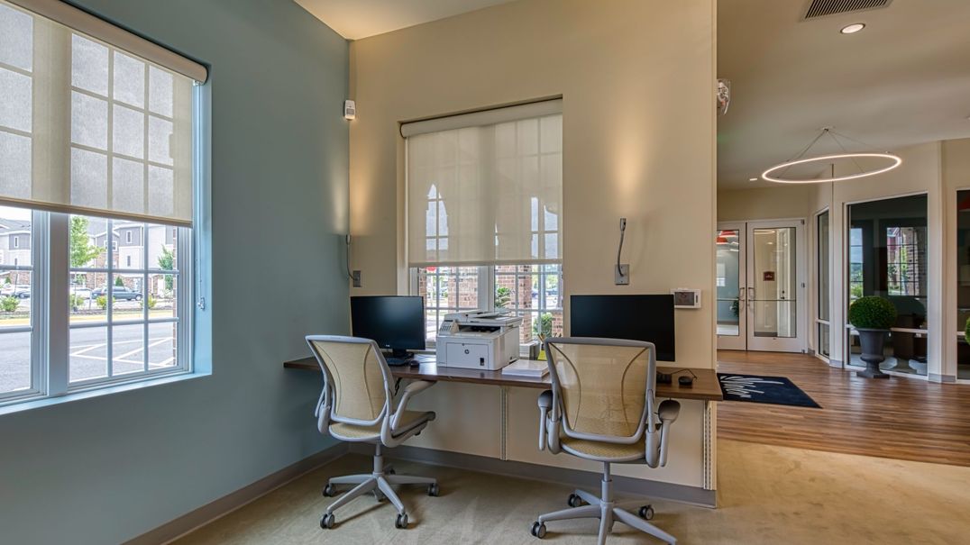 Valor Apartment Homes Image 54
