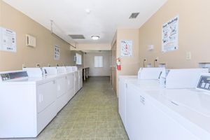 Peppermill Village Image 3