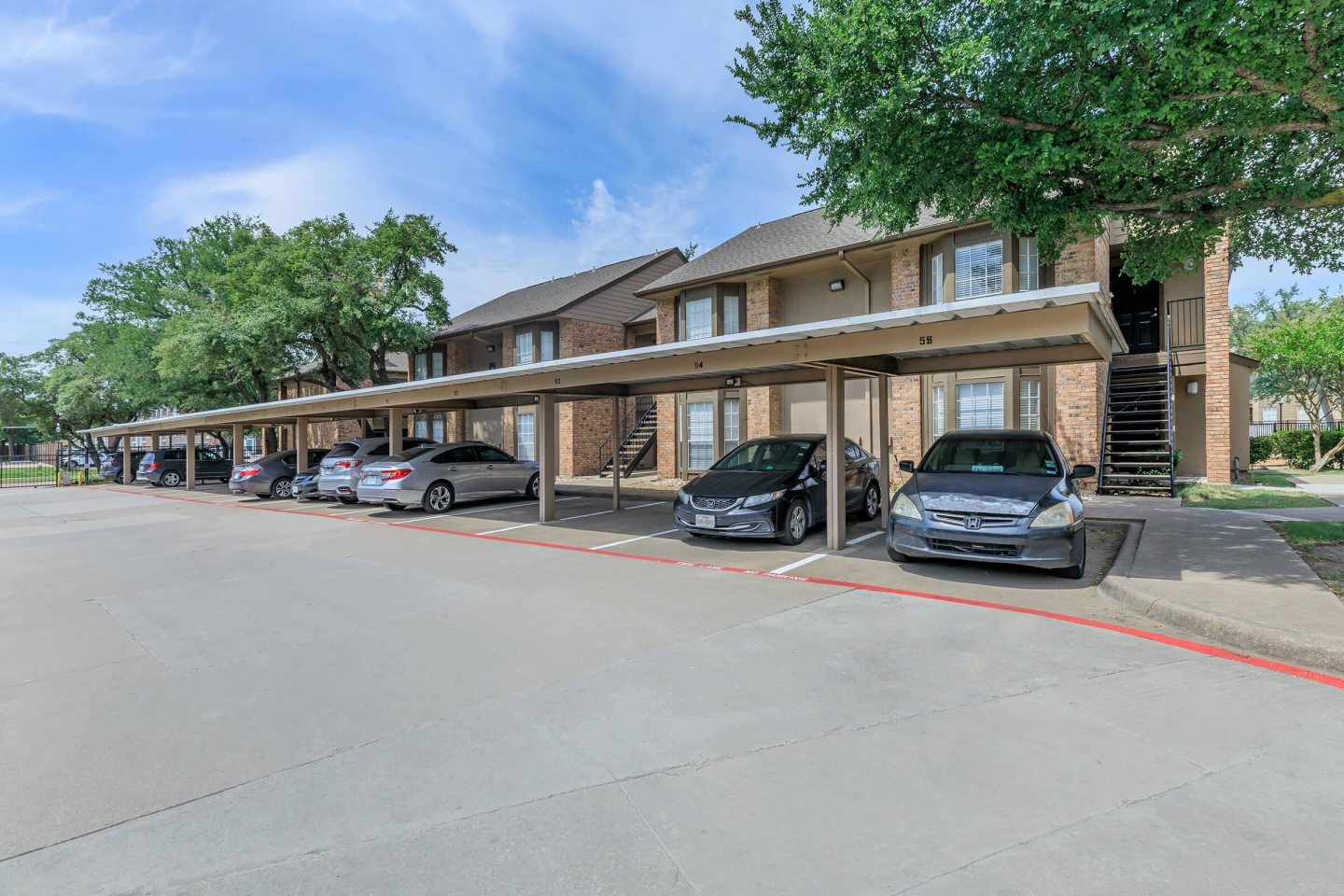 Frankford Flats Image 30