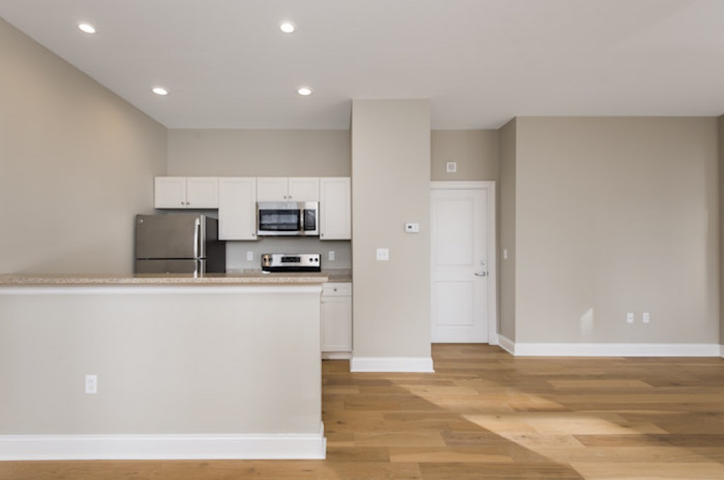 220 South 16th Street Image 6