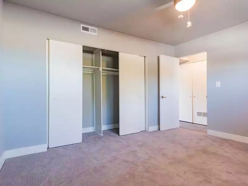 The Joshua Tree Apartments Image 8