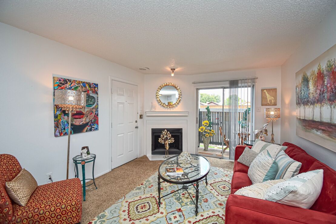 Centerpoint Apartments Image 9