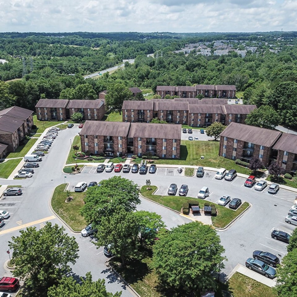 Burnam Woods Apartments Image 4