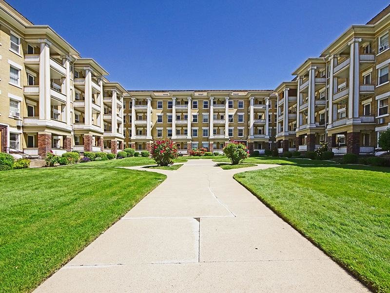 The Hillcrest Image 22