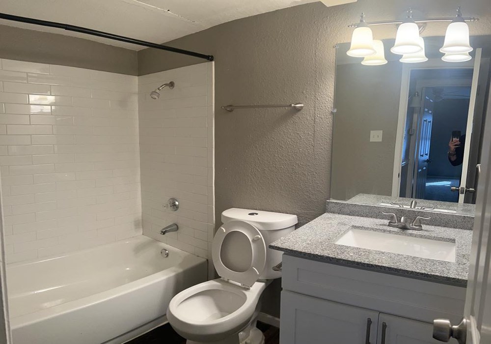 Highland Park Apartments Image 10