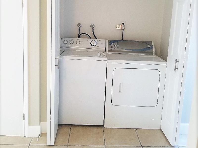 Galleria Townhomes Image 14