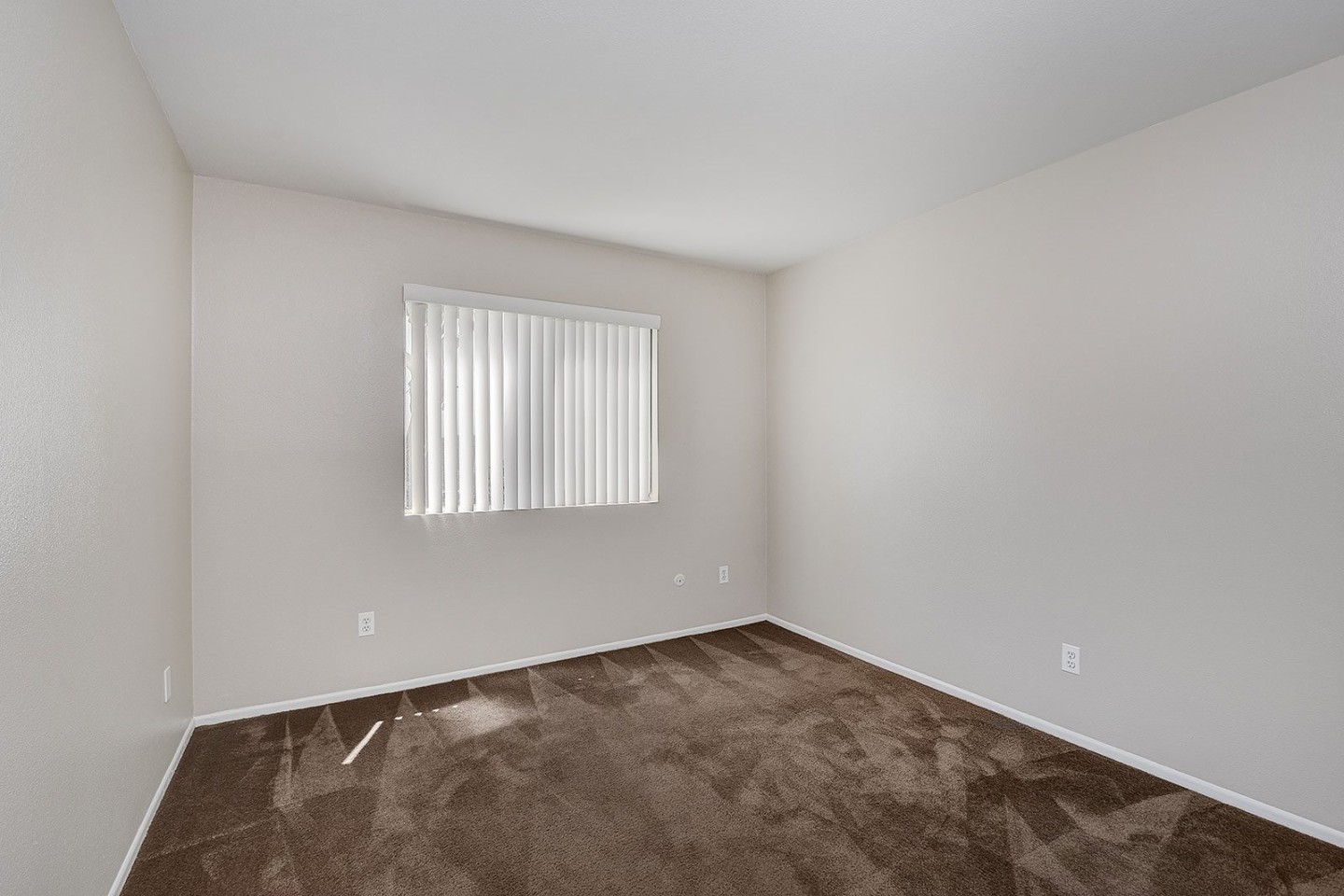 Pine Meadows Apartments Image 8