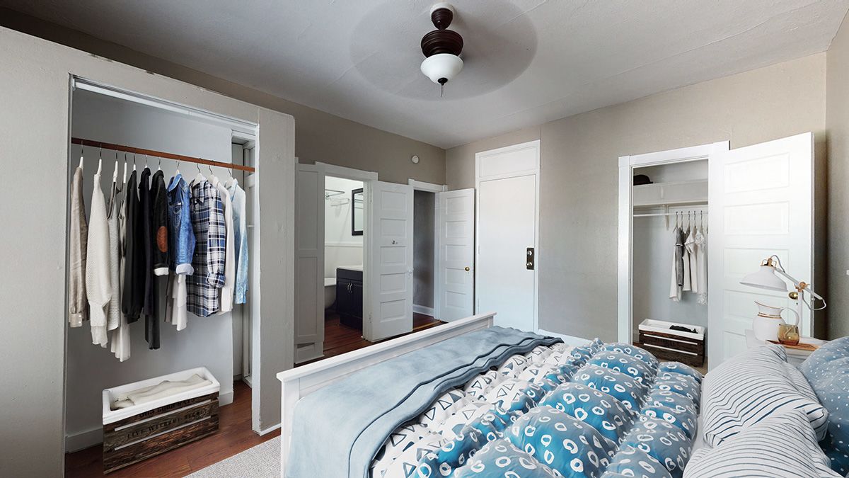 725 Logan Image 10