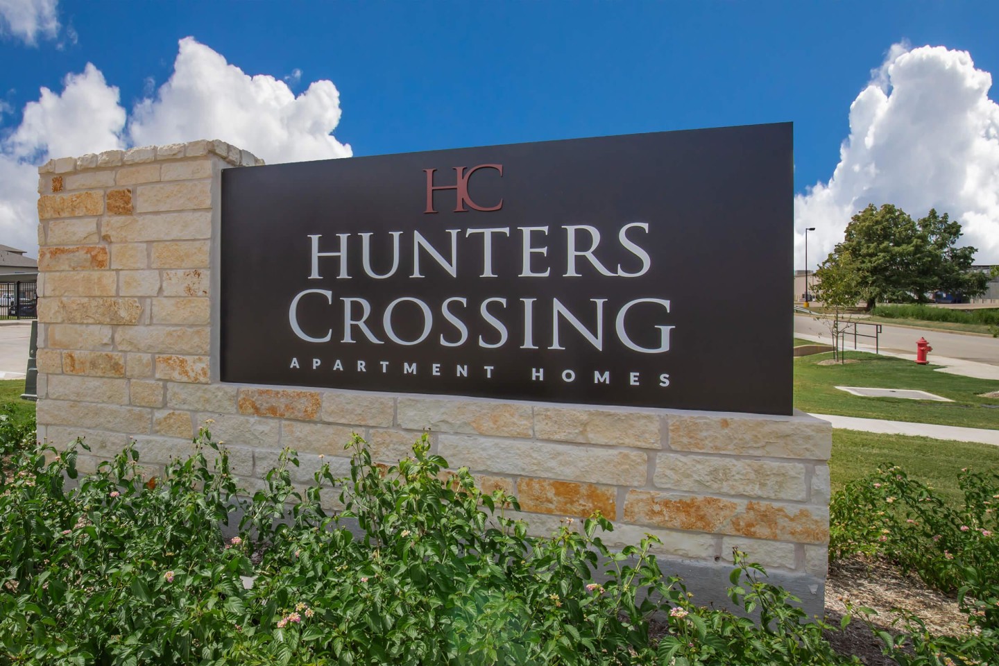 Hunters Crossing Image 5