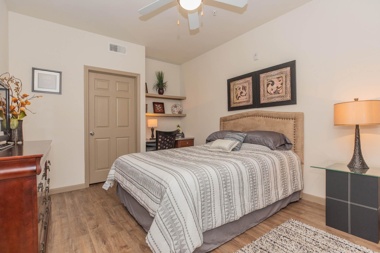 Eaglebrook Apartments Image 6