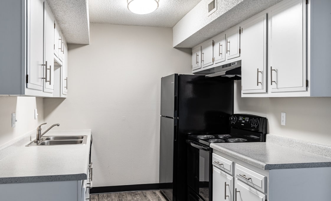 Stonleigh Apartments Image 5