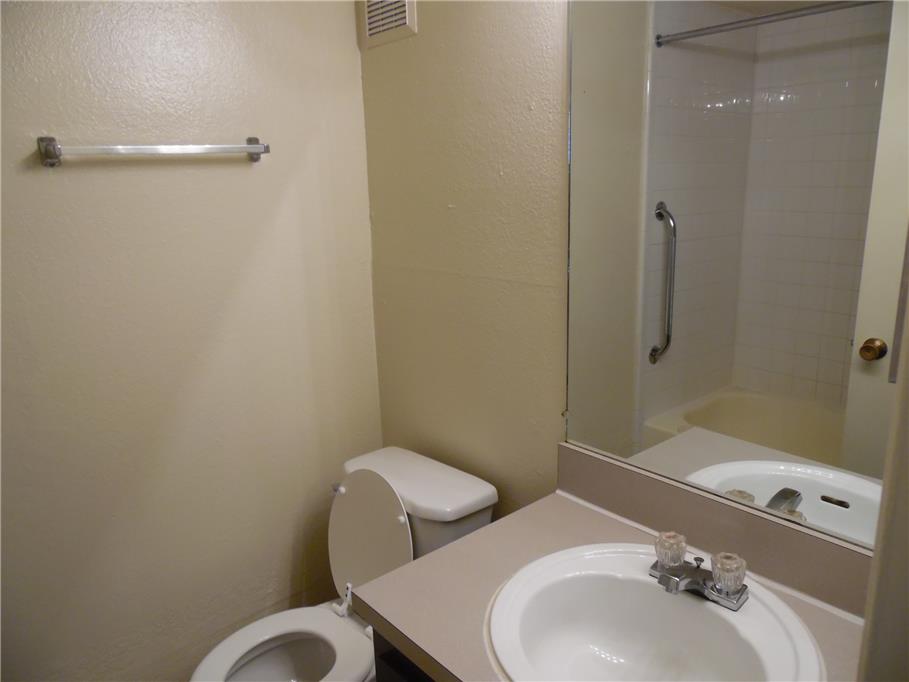 Westminster Apartments Image 4