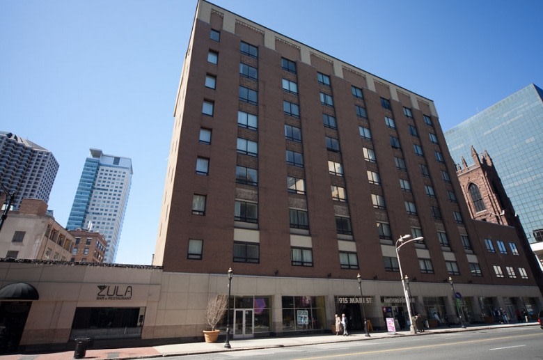 915 Main Street Image 23