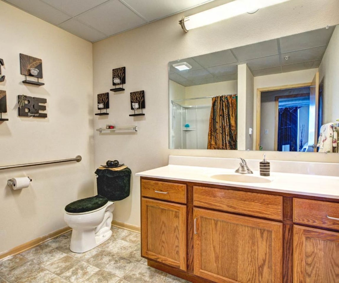 Villard Square - Affordable Housing Image 12