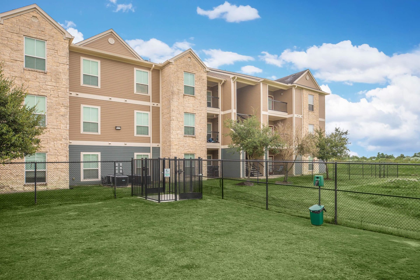 Eaglebrook Apartments Image 23