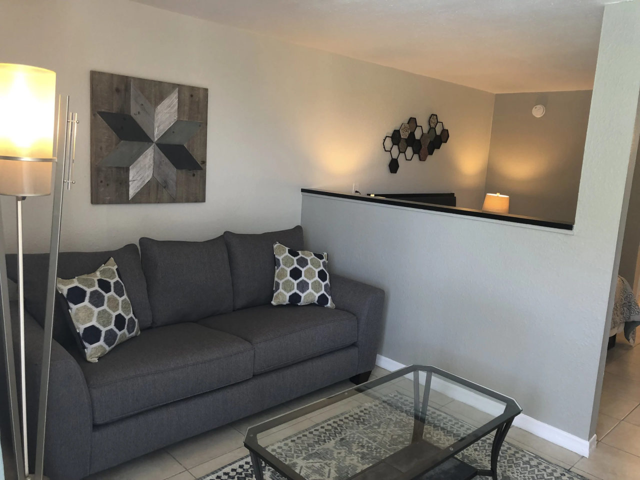 Colonial Drive Image 9