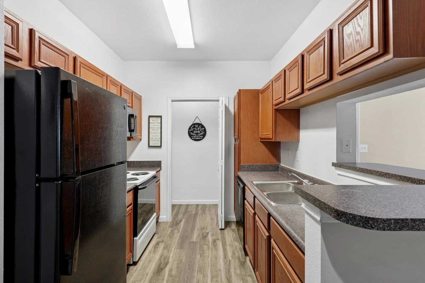 Fairlake Cove Image 14