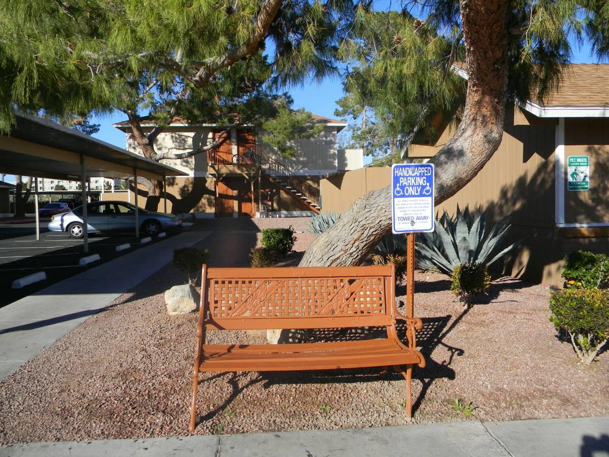 Tropicana Village Image 9