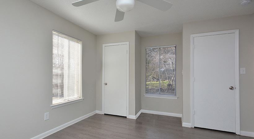 Pine Ridge Apartments Image 27