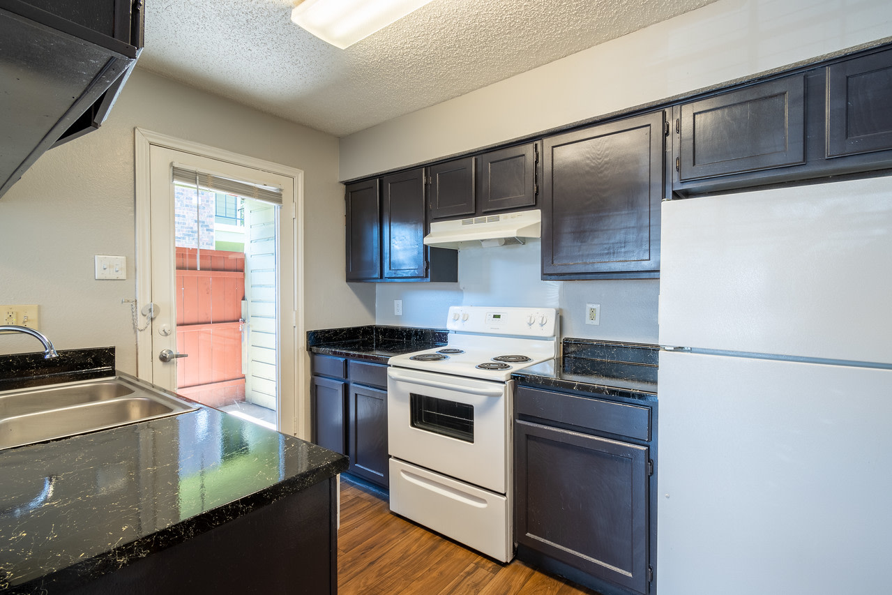 La Prada Place Apartments Image 35