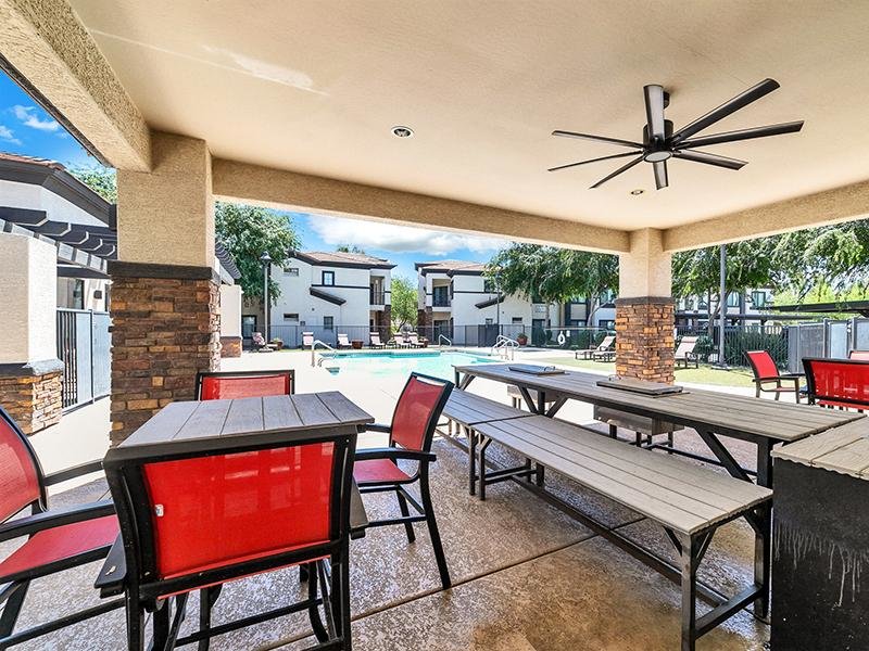 Town Center Apartments Image 8