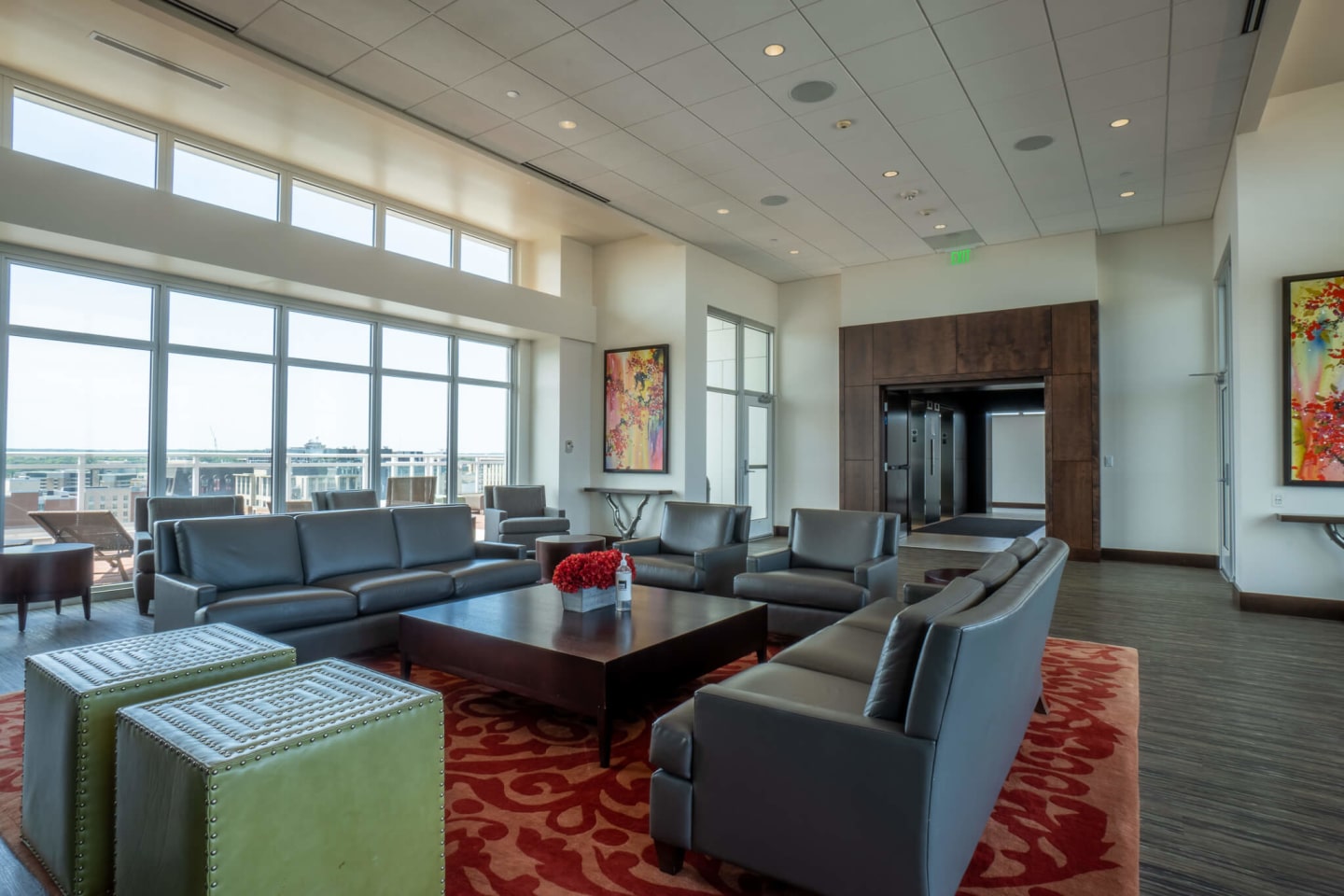 Ovation 309 Image 35