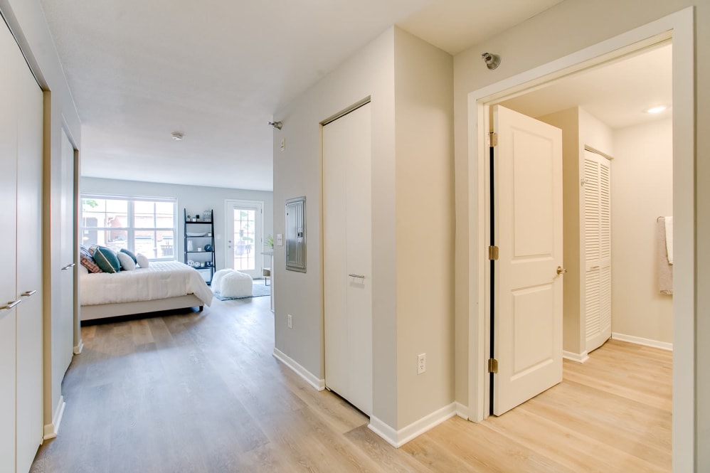 Loring Park Apartments Image 5
