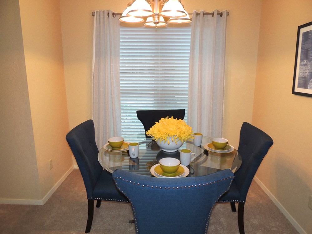 Aspen Apartments Image 2