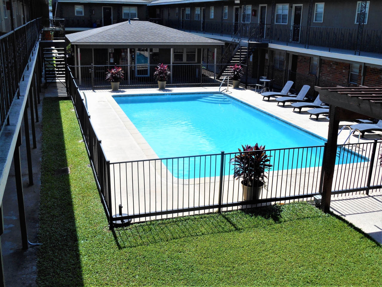 Quail Court Image 17