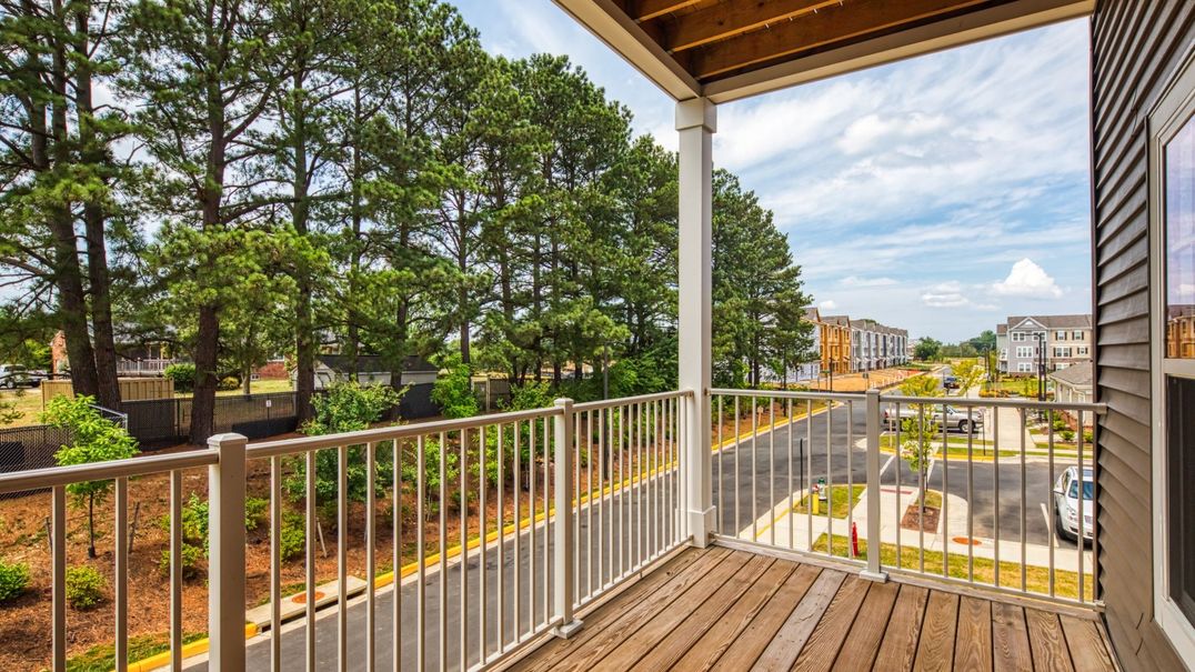 Valor Apartment Homes Image 42
