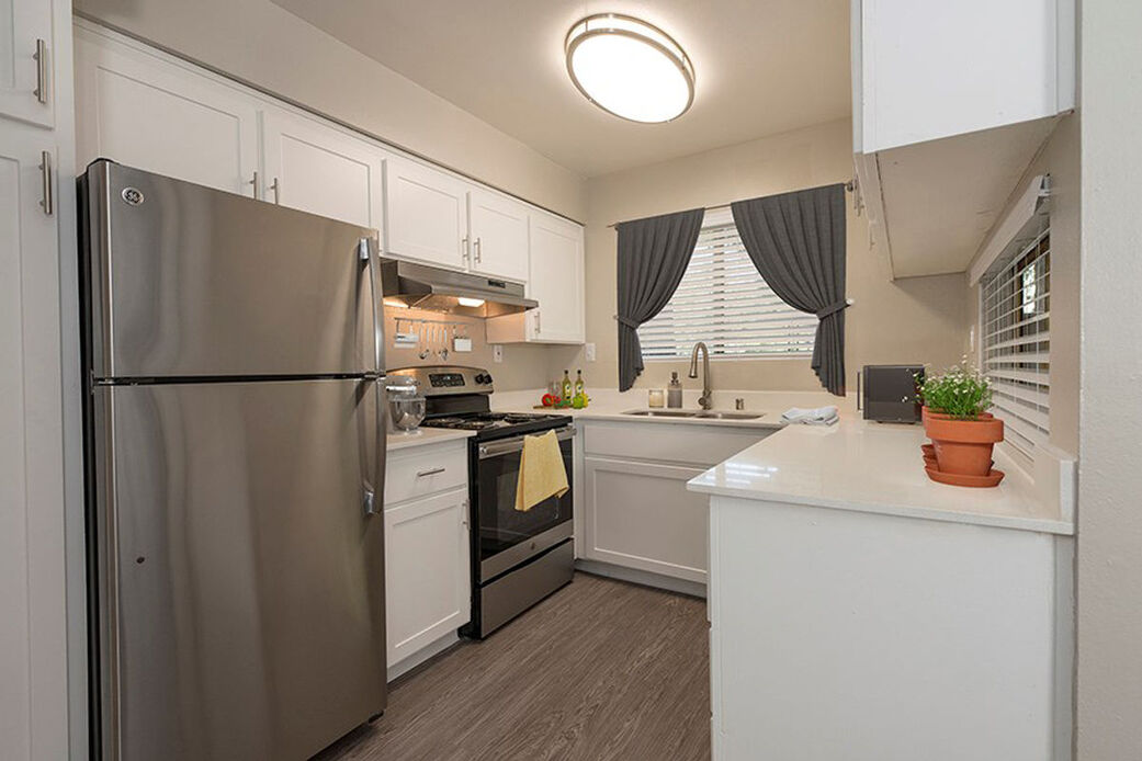 Waverly Flats Image 4