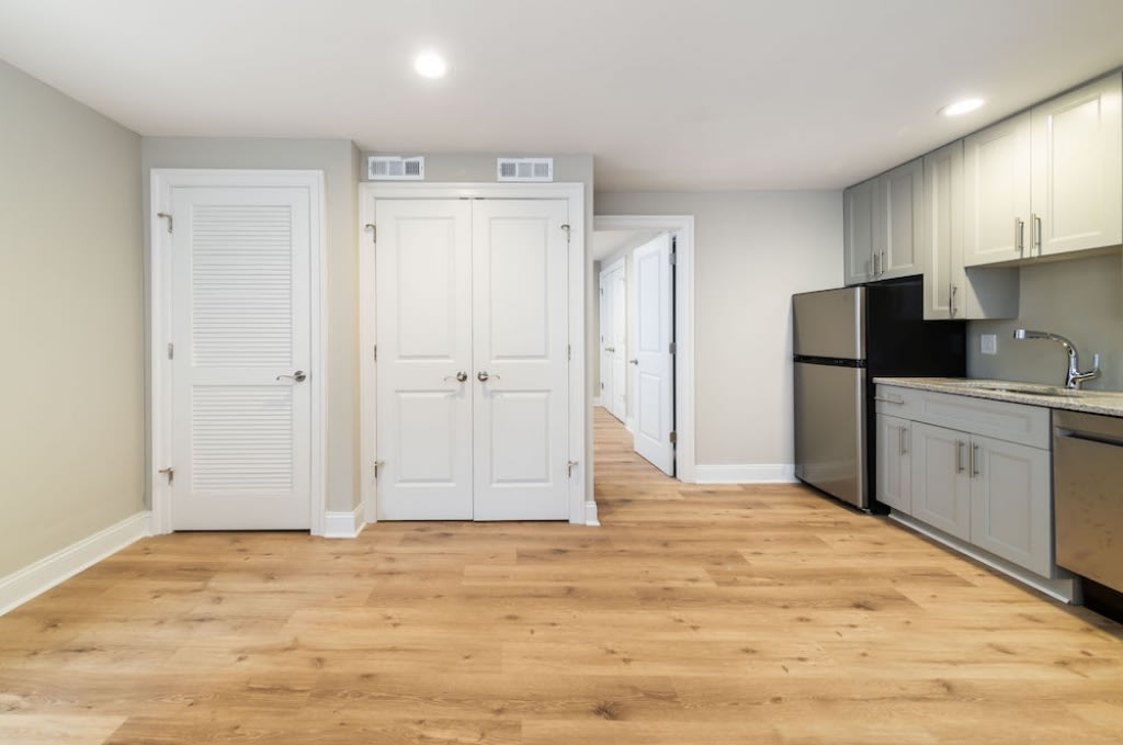 2311 Spruce Street Image 4