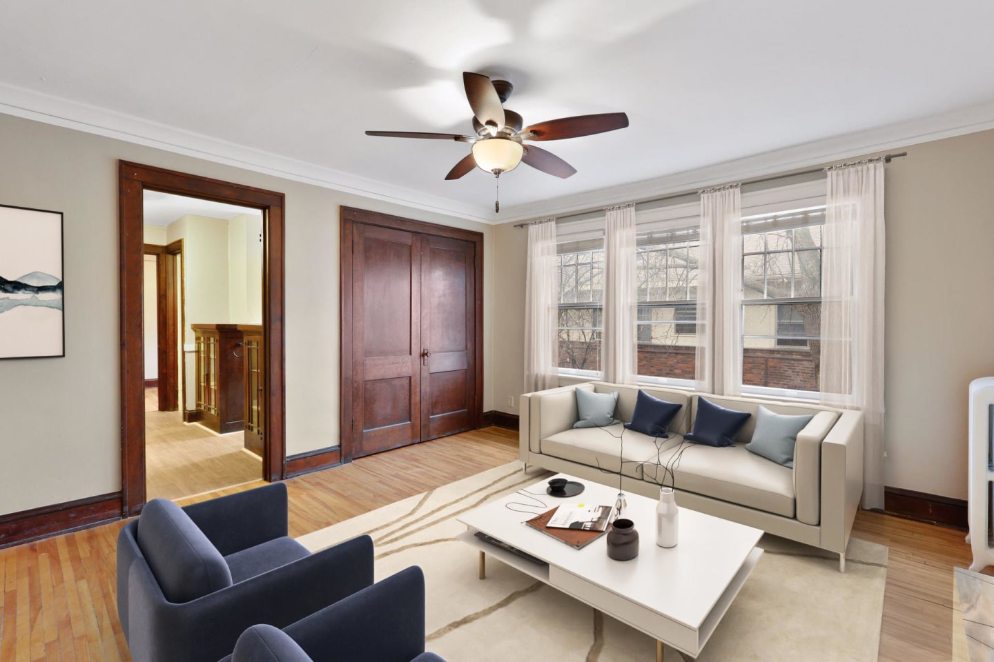 1598 Charles Avenue Image 3
