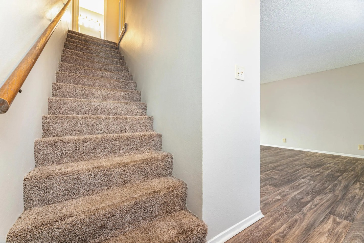 The Camaron Townhomes & Flats Image 73