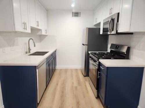 9414 Van Nuys Boulevard Image 9