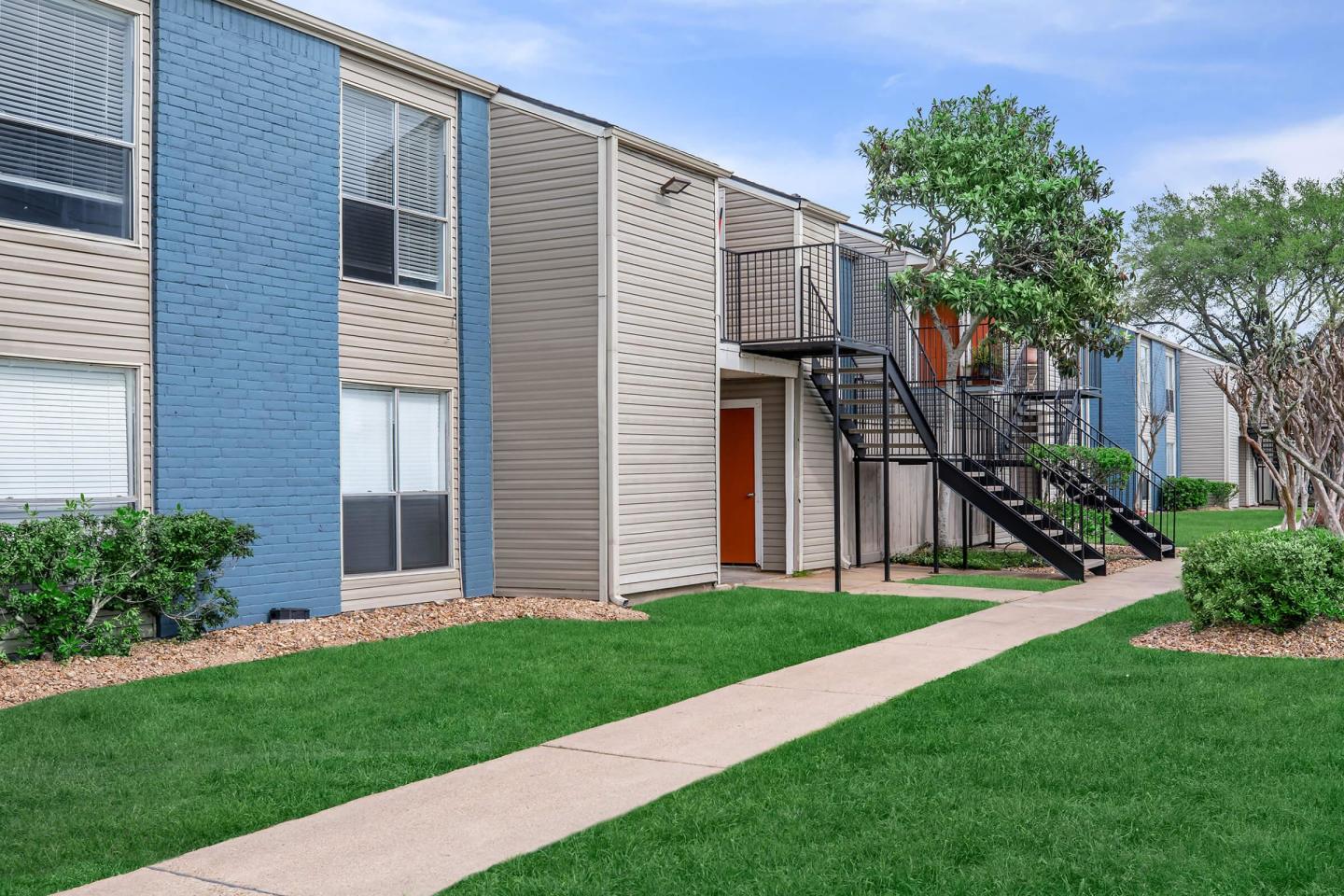 Westwood Park Apartments Image 4