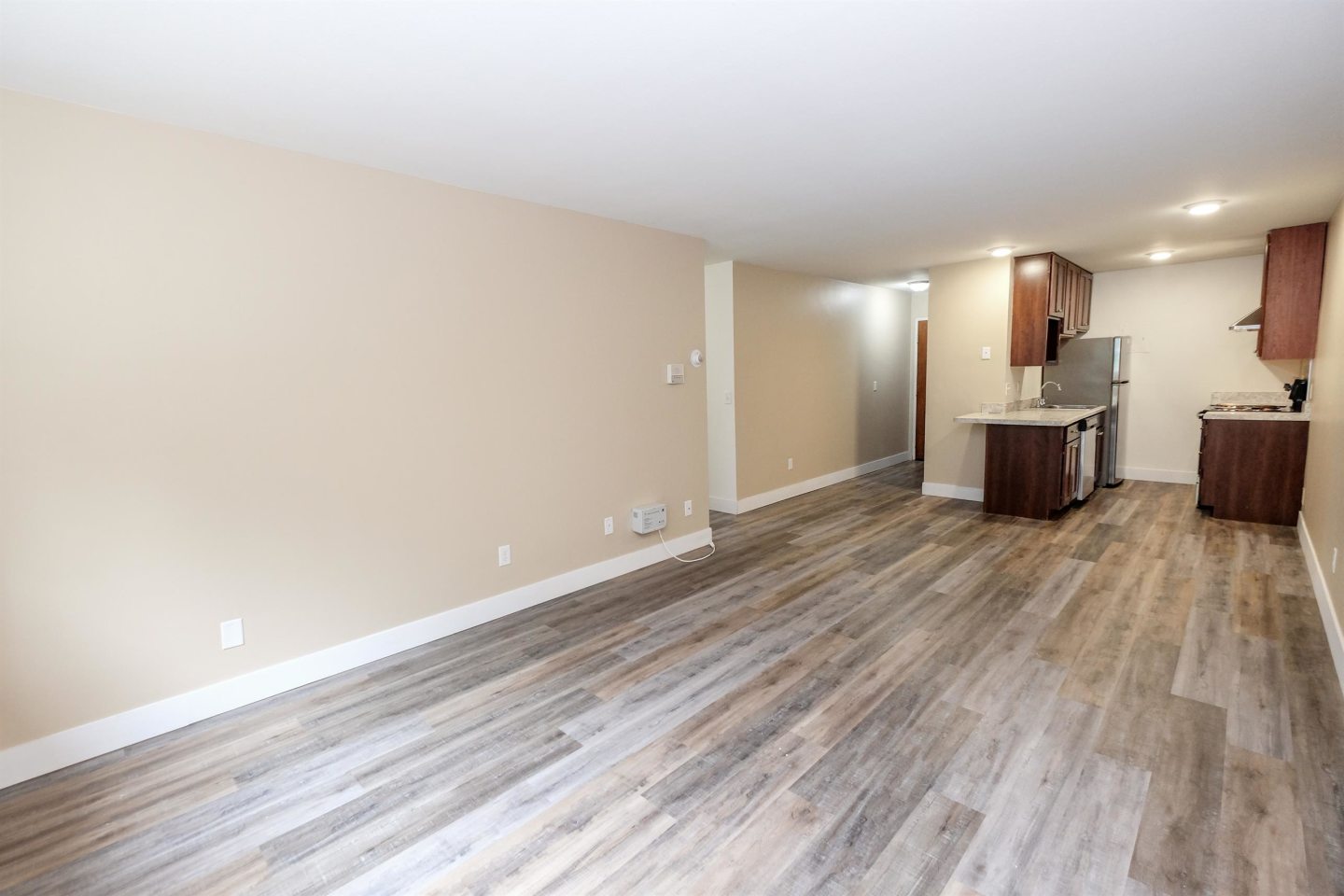 Riverside Flats Image 15