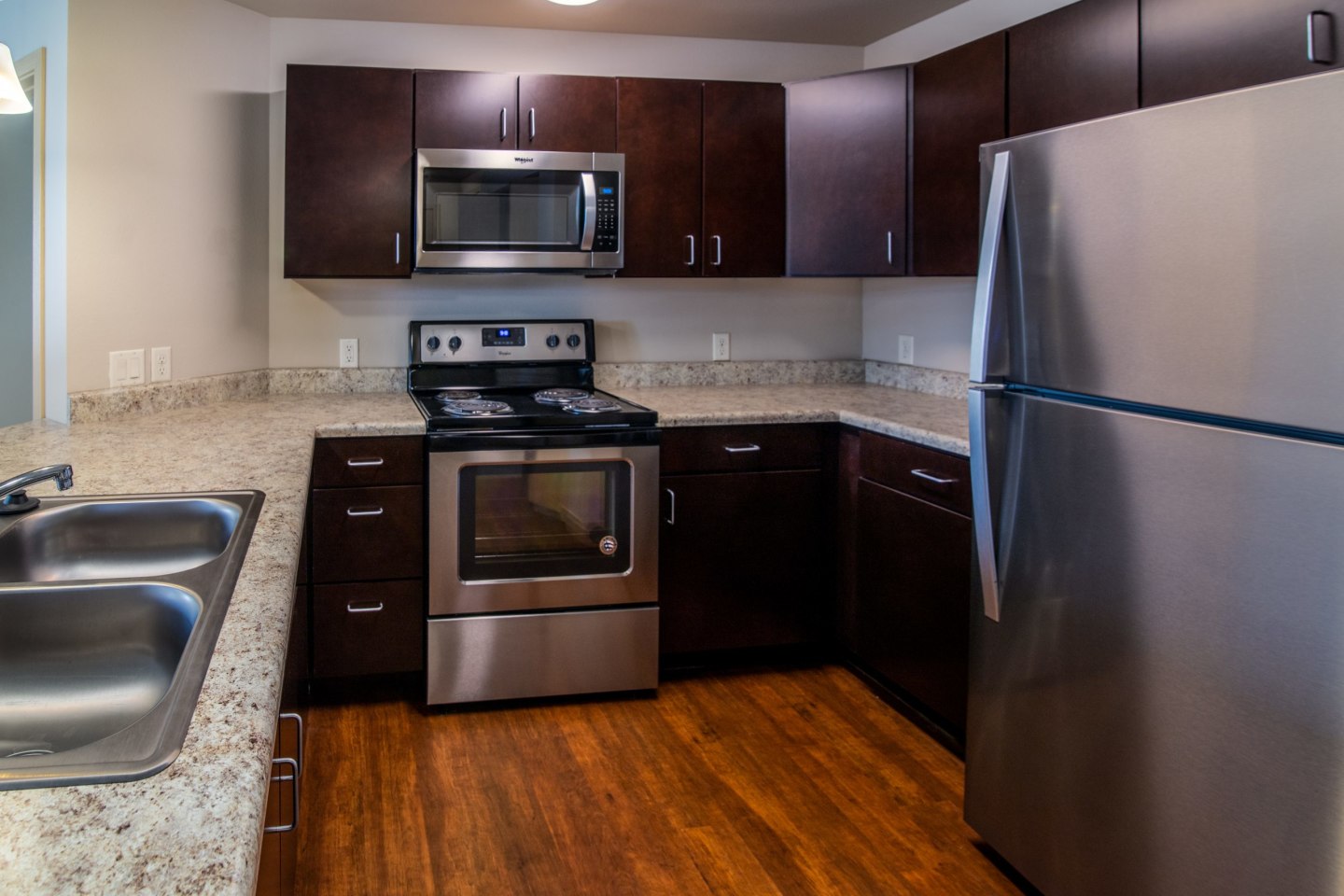 Uptown Commons II - Senior Housing Image 3