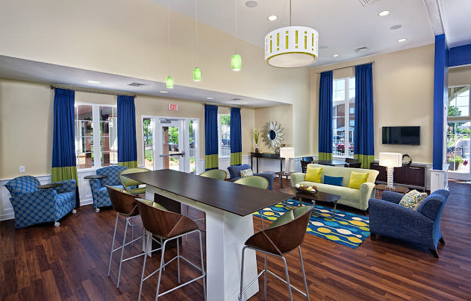 Lakeshore at Hampton Center Image 9