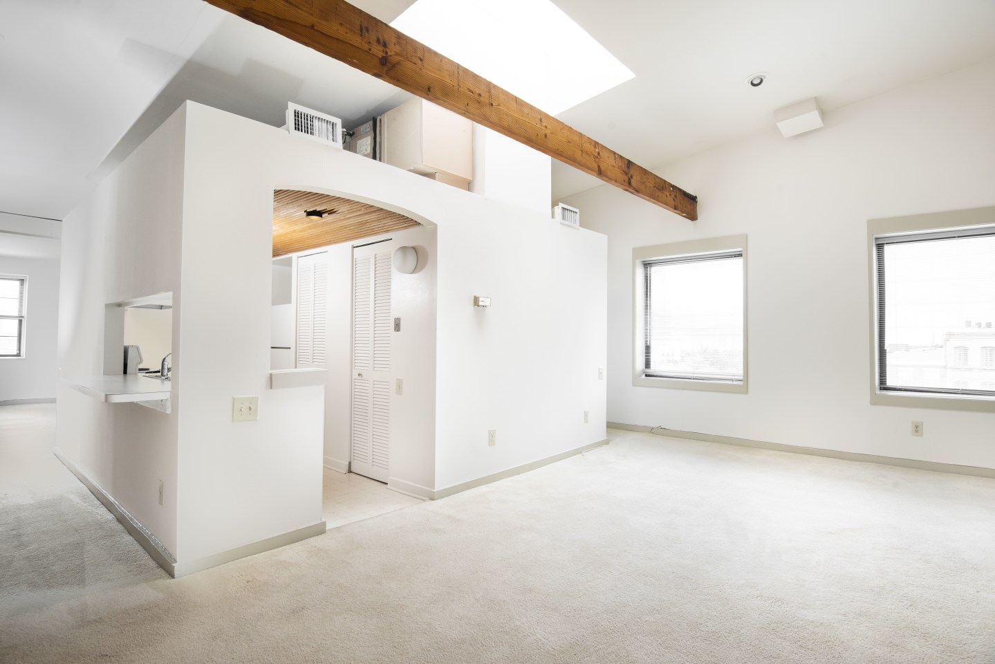 Waterfront Apartments Image 34